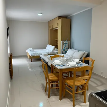 The Triton Aparthotel 3*