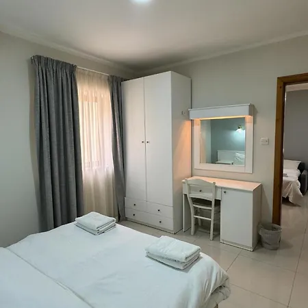 Aparthotel The Triton St. Paul's Bay