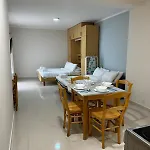 The Triton Aparthotel 3*