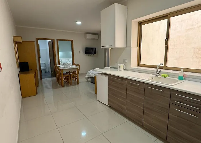 Apart Otel The Triton