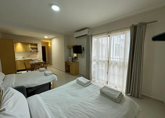 The Triton Apart Otel