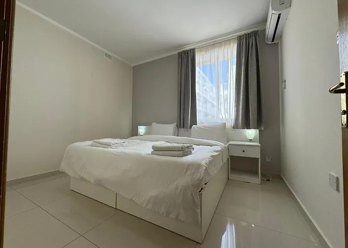 The Triton Apart Otel 3*