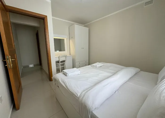 Apart Otel The Triton 3*