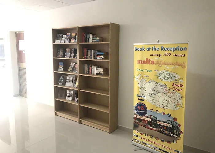 The Triton Сент-Полс-Бей