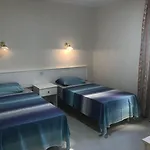 Appart hôtel The Triton 3*