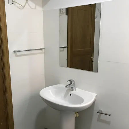The Triton Apart Otel