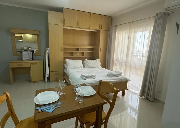 Apart Otel The Triton 3*