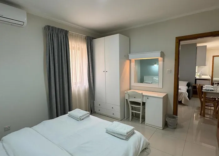 Apart Otel The Triton St. Paul's Bay