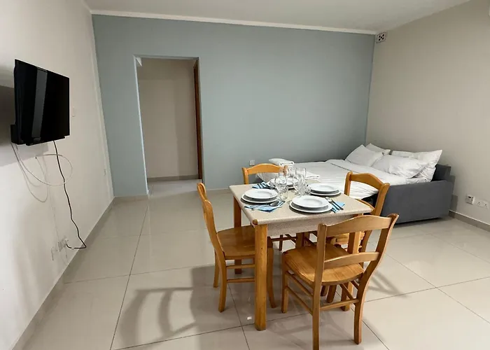 Apart Otel The Triton 3*